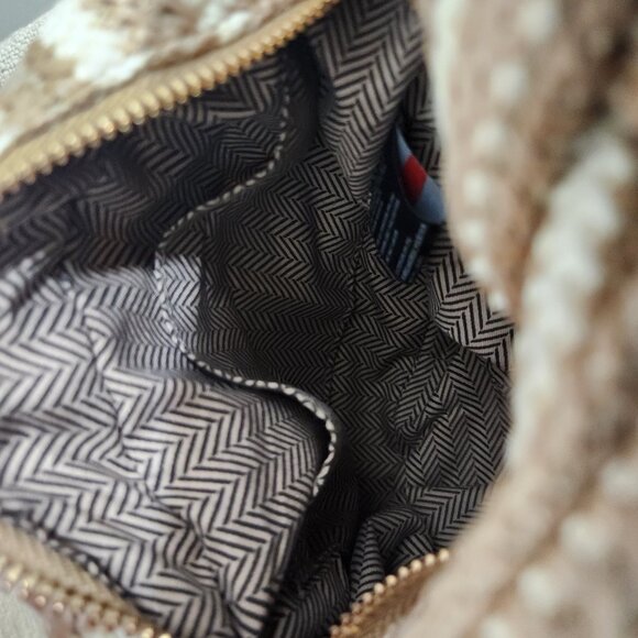 Urban Expression crossbody - Picture 4 of 5